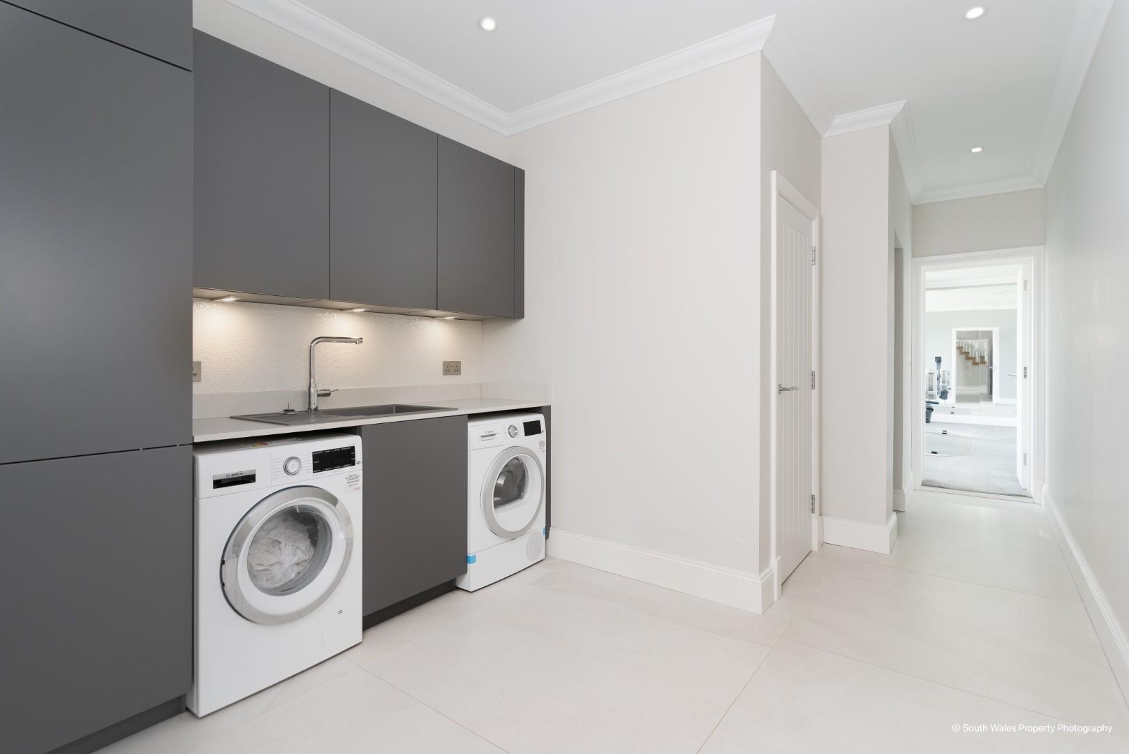 Middle Hill, Nr Llancarfan, Vale Of Glamorgan, CF62 3AD